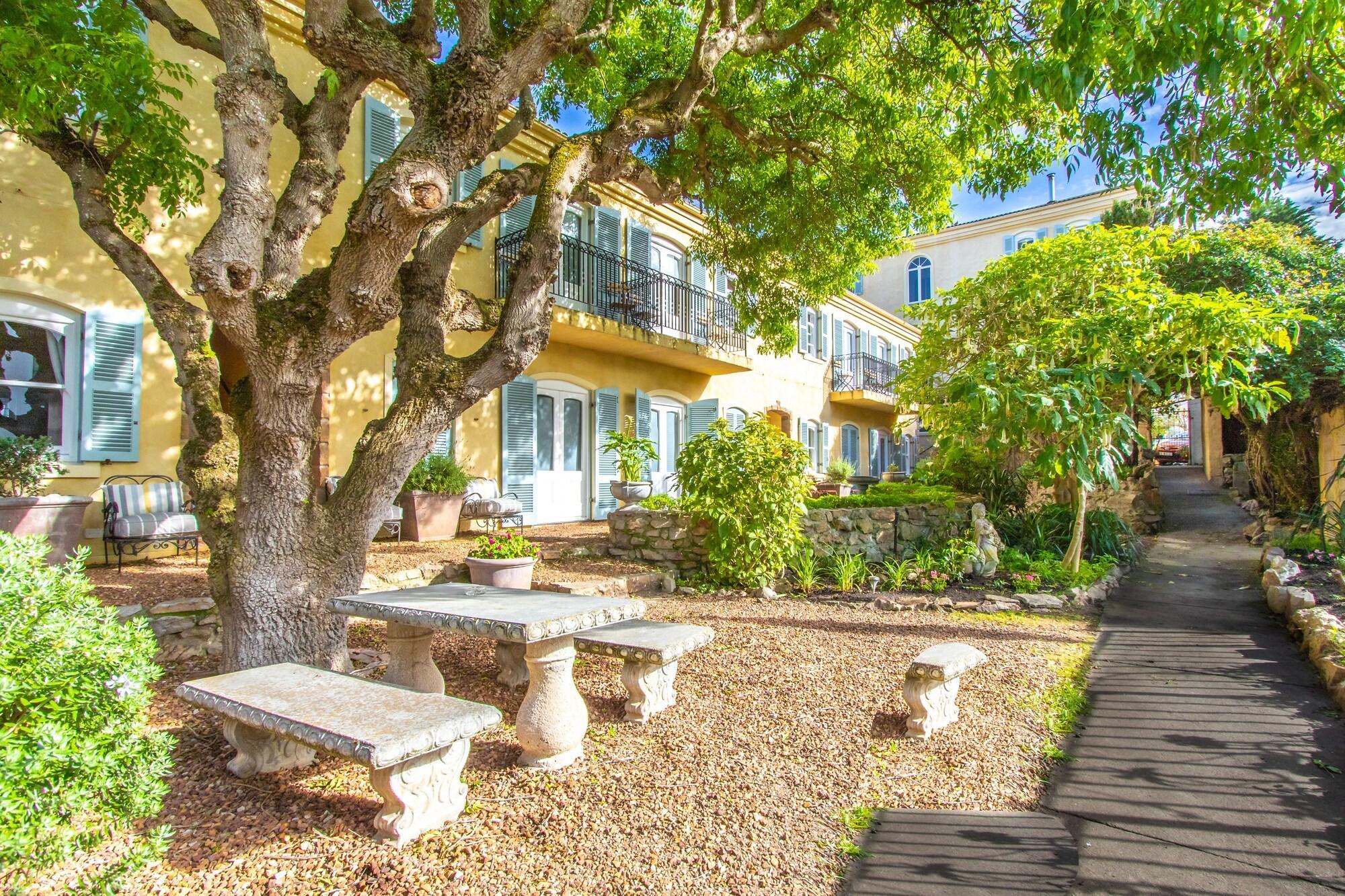 Auberge Burgundy Boutique Hotel & Spa Hermanus Exterior foto